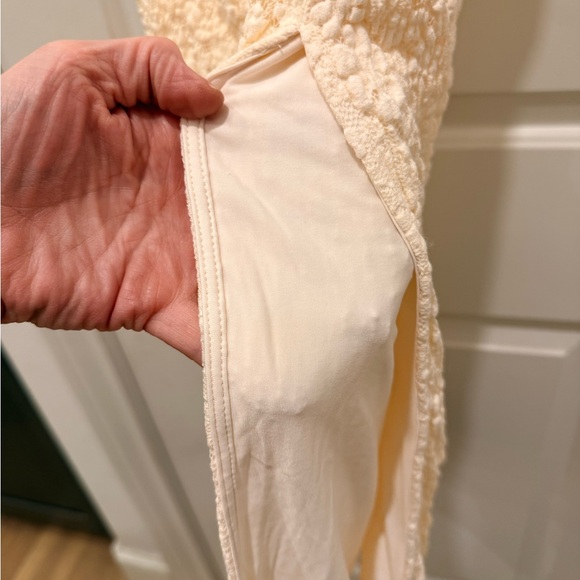 Astr Cream Textured One-Shoulder Dress - Picture 9 of 12